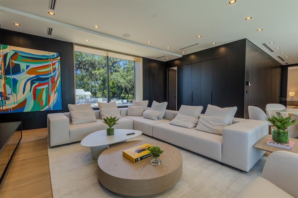 En Venta: $10,200,000 (6 camas, 8 baños, 6457 Pies cuadrados)
