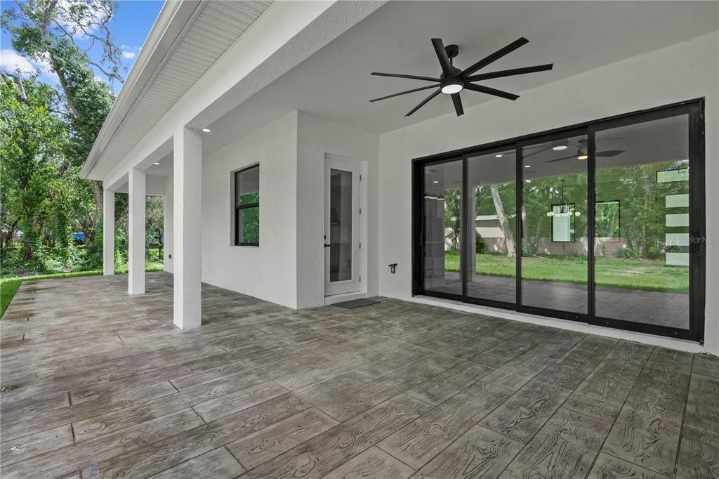 En Venta: $939,900 (4 camas, 3 baños, 3423 Pies cuadrados)