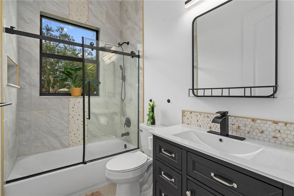 En Venta: $939,900 (4 camas, 3 baños, 3423 Pies cuadrados)