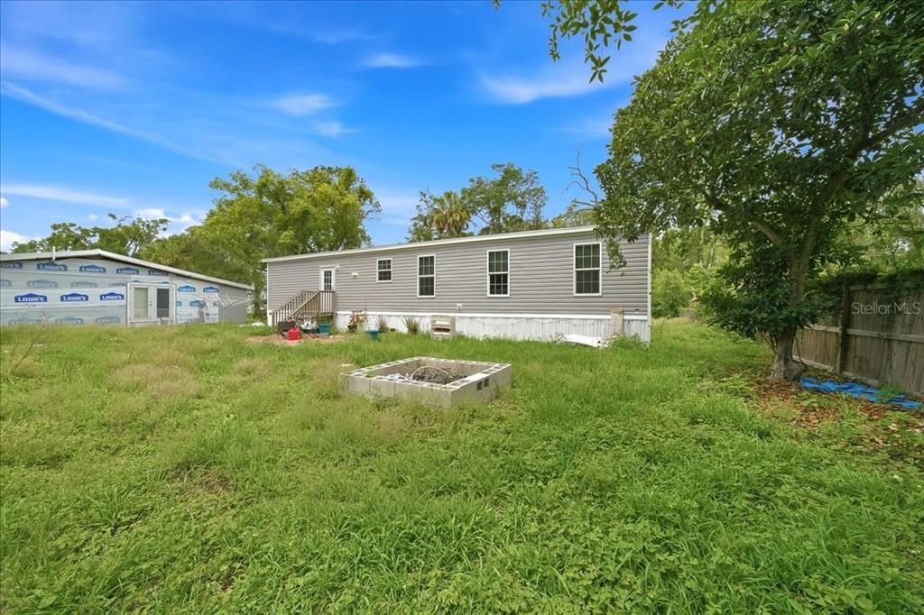 For Sale: $260,000 (4 beds, 2 baths, 1568 Square Feet)
