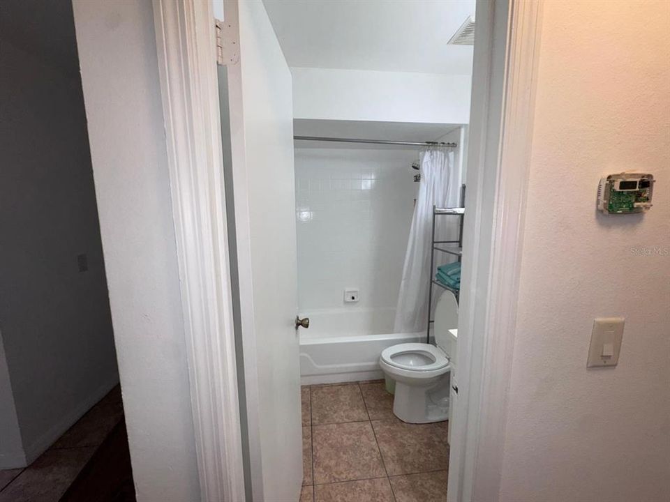 For Sale: $190,000 (2 beds, 2 baths, 1006 Square Feet)