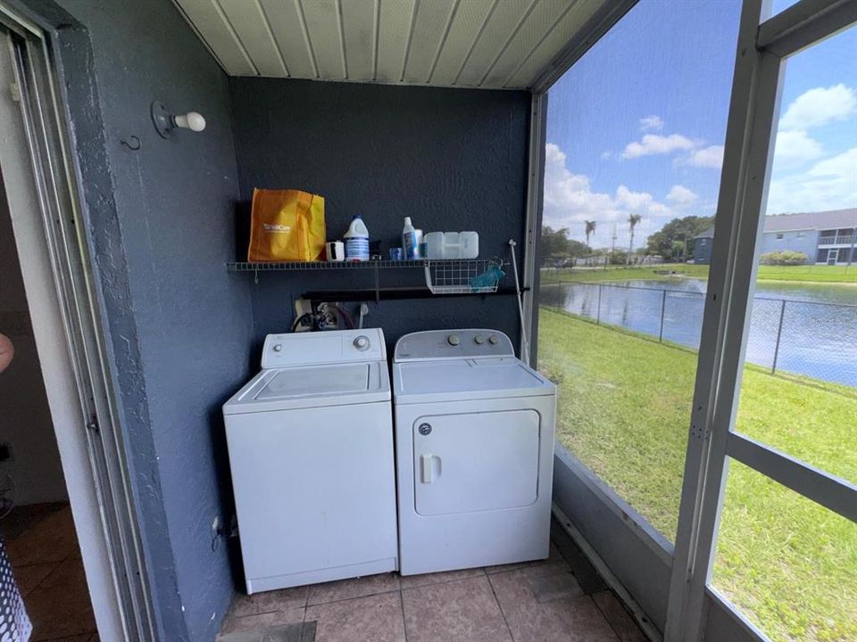 For Sale: $190,000 (2 beds, 2 baths, 1006 Square Feet)