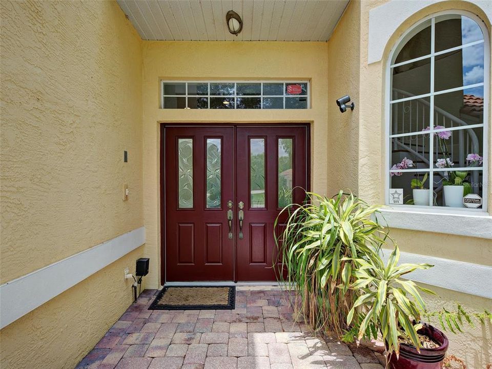 For Sale: $910,000 (4 beds, 3 baths, 2916 Square Feet)