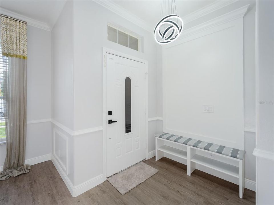 Active With Contract: $599,000 (3 beds, 2 baths, 2435 Square Feet)