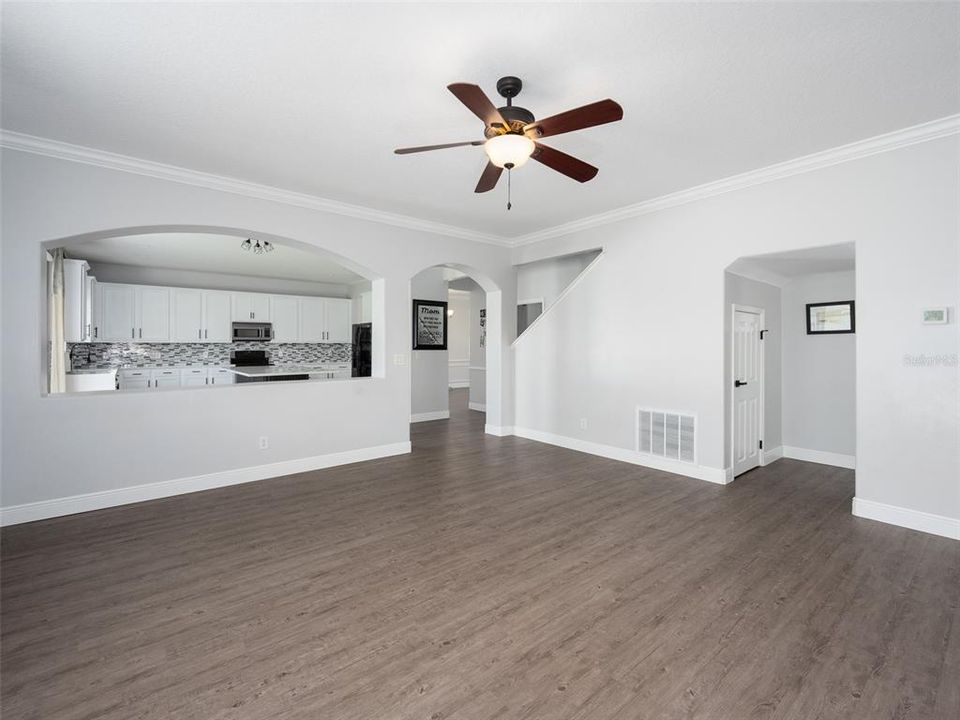 Active With Contract: $599,000 (3 beds, 2 baths, 2435 Square Feet)