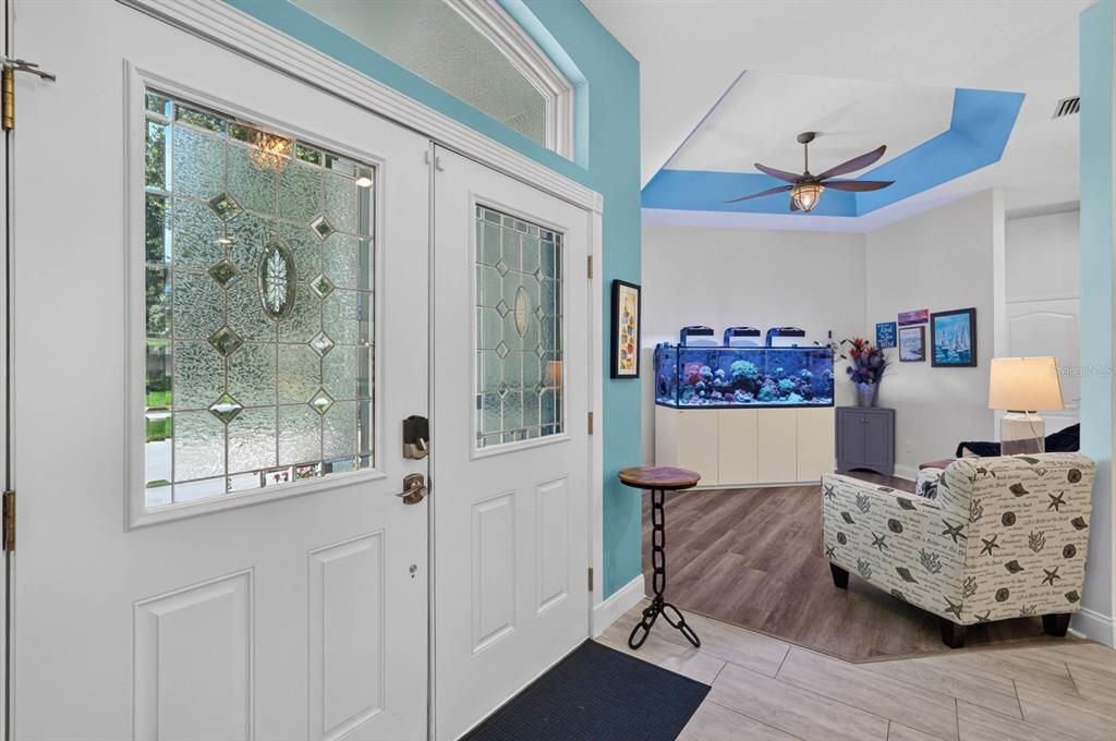 En Venta: $639,900 (3 camas, 2 baños, 2279 Pies cuadrados)