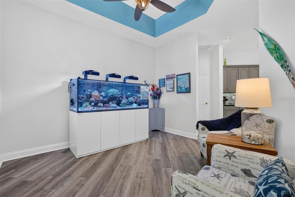 En Venta: $639,900 (3 camas, 2 baños, 2279 Pies cuadrados)