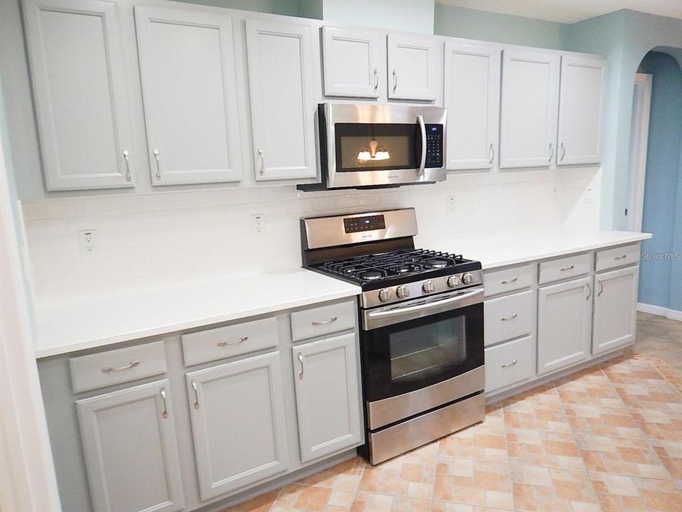 В аренду: $1,950 (3 спален, 2 ванн, 1576 Квадратных фут)