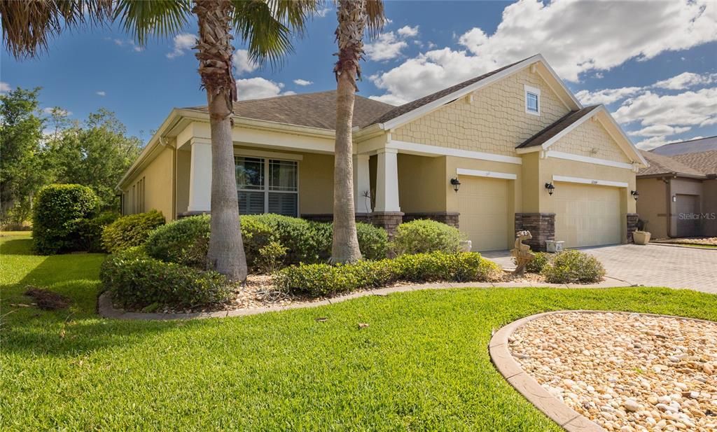 For Sale: $539,900 (4 beds, 3 baths, 2781 Square Feet)