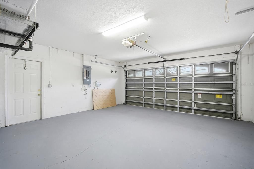 En Renta: $2,800 (4 camas, 3 baños, 1942 Pies cuadrados)