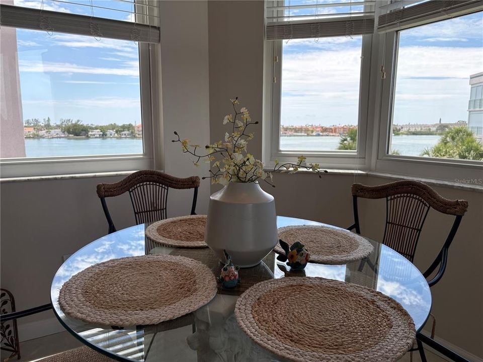 For Rent: $3,200 (2 beds, 2 baths, 1300 Square Feet)