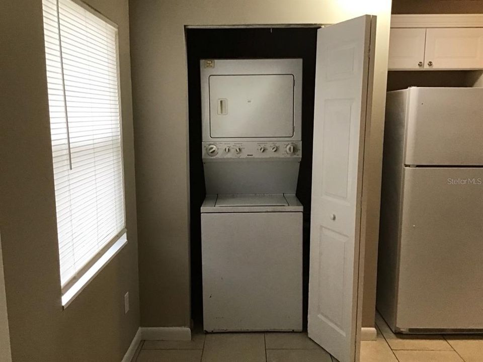 For Rent: $995 (1 beds, 1 baths, 600 Square Feet)