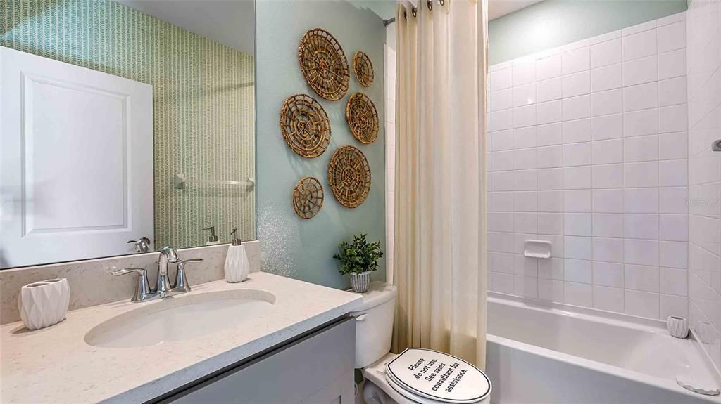 En Venta: $609,376 (4 camas, 3 baños, 2756 Pies cuadrados)