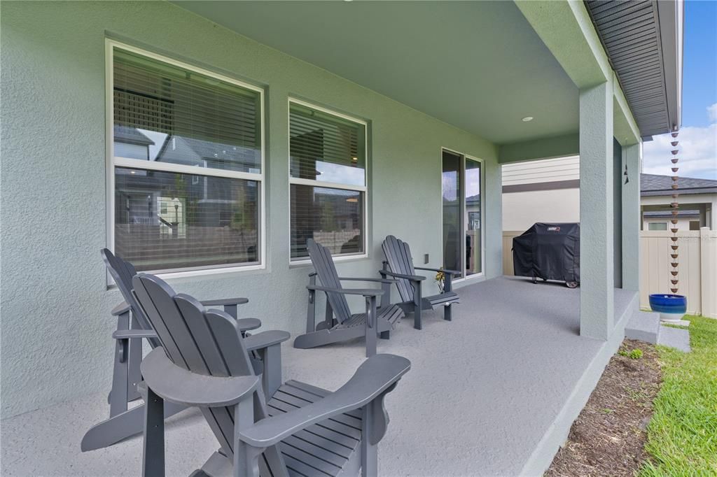 For Sale: $674,900 (4 beds, 3 baths, 2525 Square Feet)