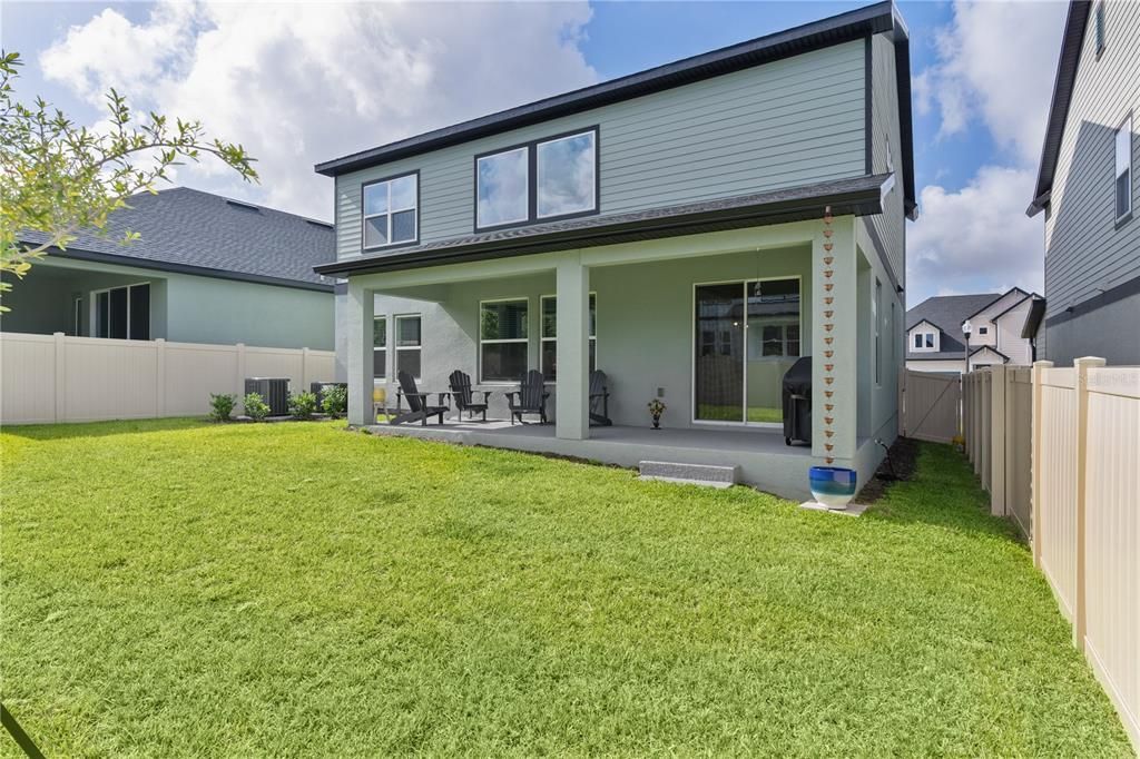 For Sale: $674,900 (4 beds, 3 baths, 2525 Square Feet)
