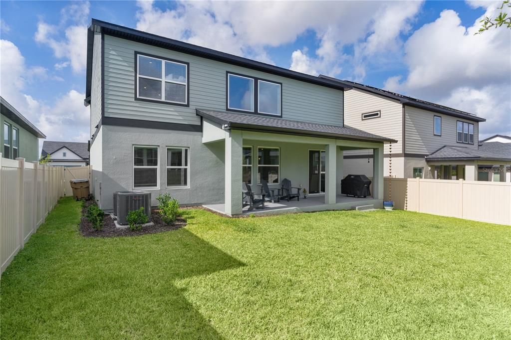 For Sale: $674,900 (4 beds, 3 baths, 2525 Square Feet)