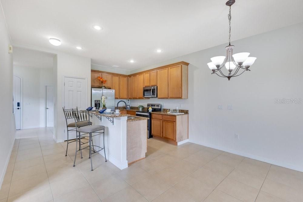 En Venta: $295,000 (3 camas, 2 baños, 1626 Pies cuadrados)