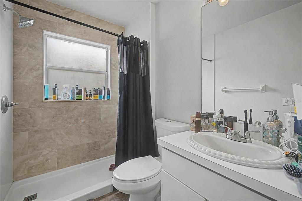 For Sale: $520,000 (4 beds, 3 baths, 1786 Square Feet)