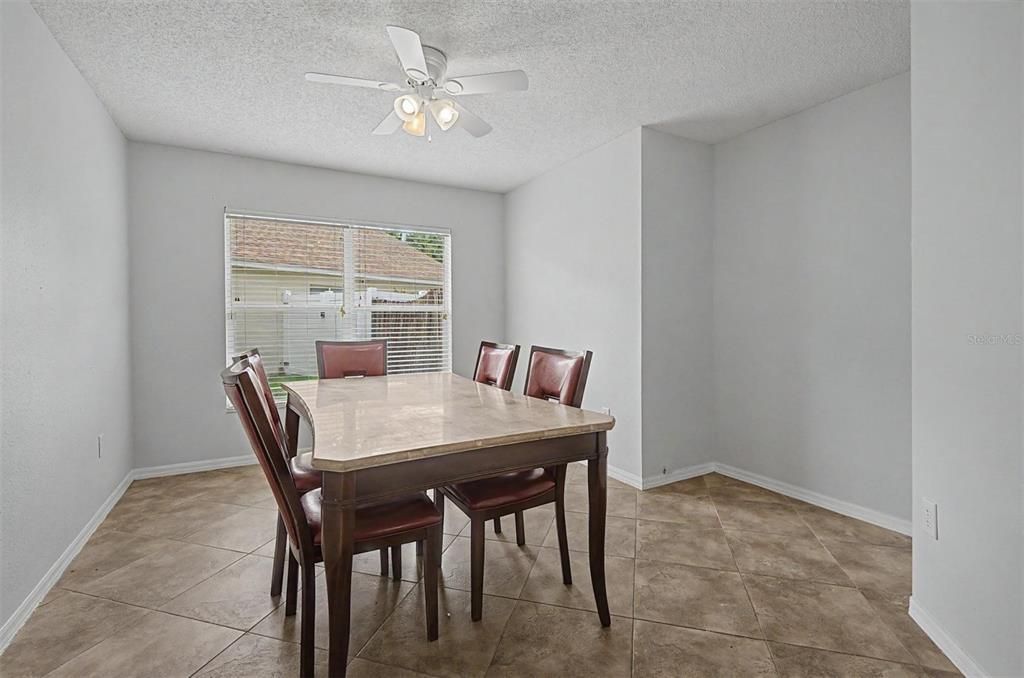 For Sale: $520,000 (4 beds, 3 baths, 1786 Square Feet)