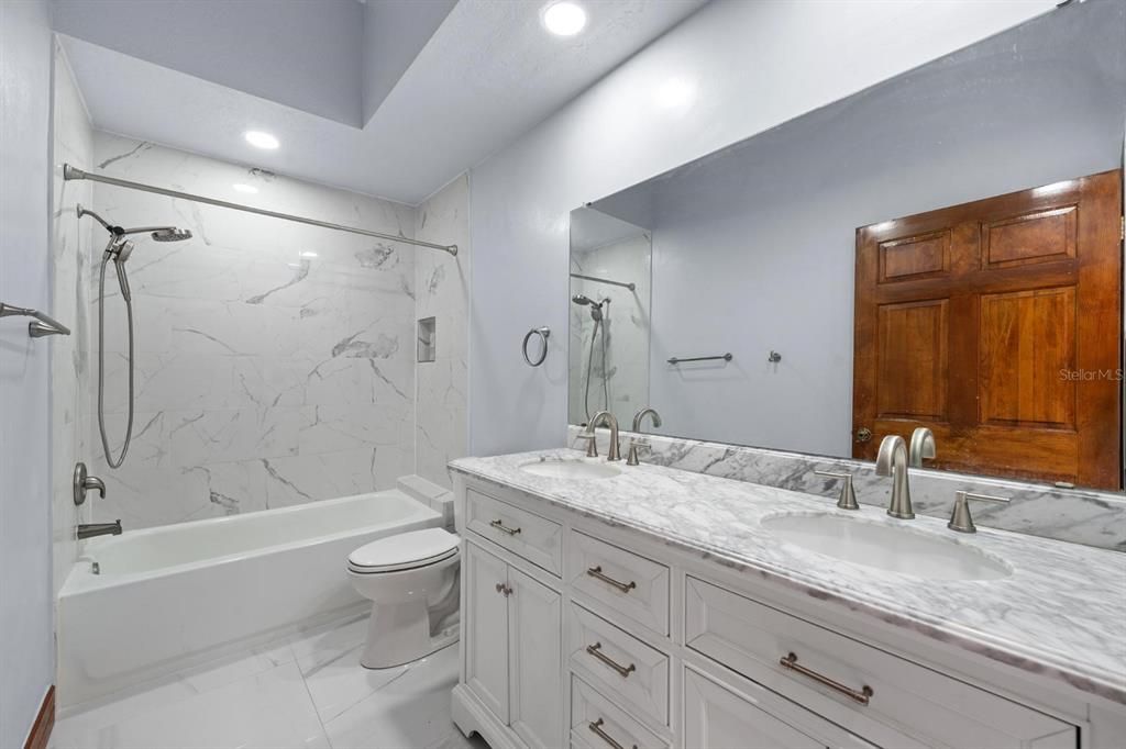 For Sale: $699,000 (3 beds, 2 baths, 2138 Square Feet)