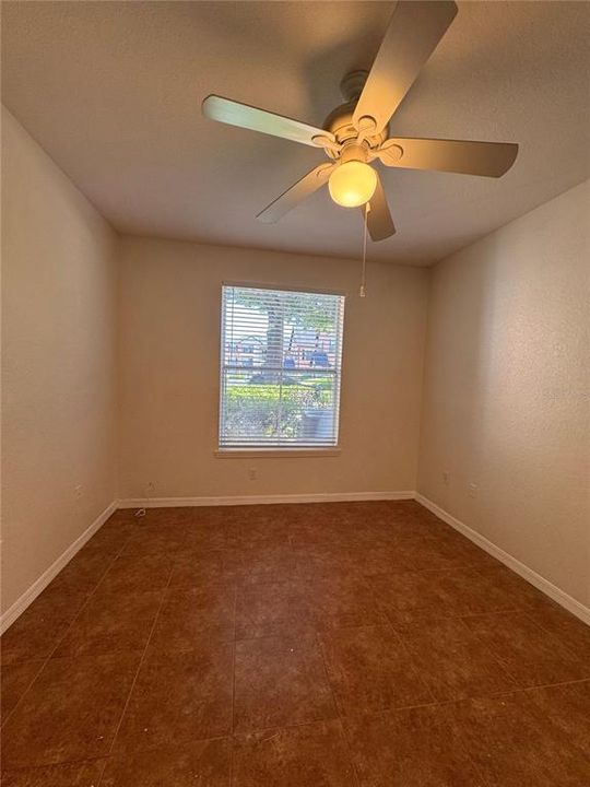В аренду: $1,595 (2 спален, 2 ванн, 1077 Квадратных фут)