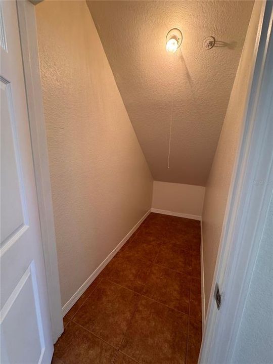 В аренду: $1,595 (2 спален, 2 ванн, 1077 Квадратных фут)