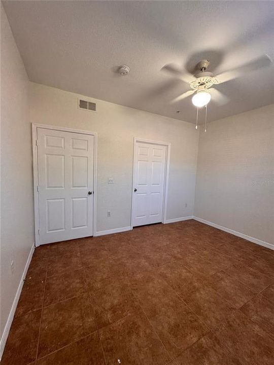 В аренду: $1,595 (2 спален, 2 ванн, 1077 Квадратных фут)