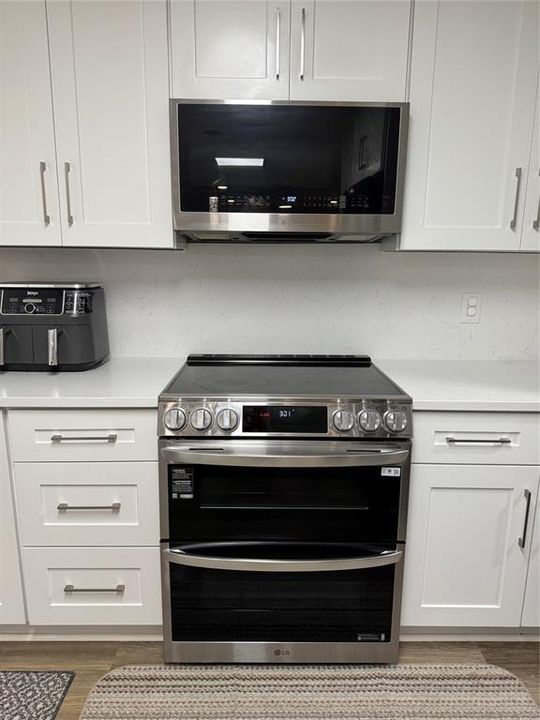For Sale: $435,000 (4 beds, 2 baths, 2476 Square Feet)