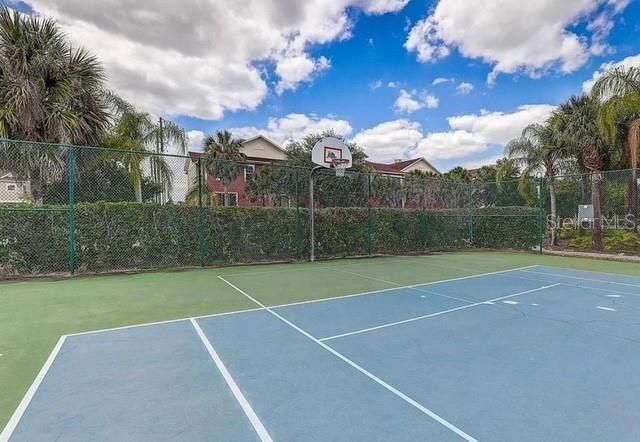 En Venta: $330,000 (3 camas, 2 baños, 1427 Pies cuadrados)
