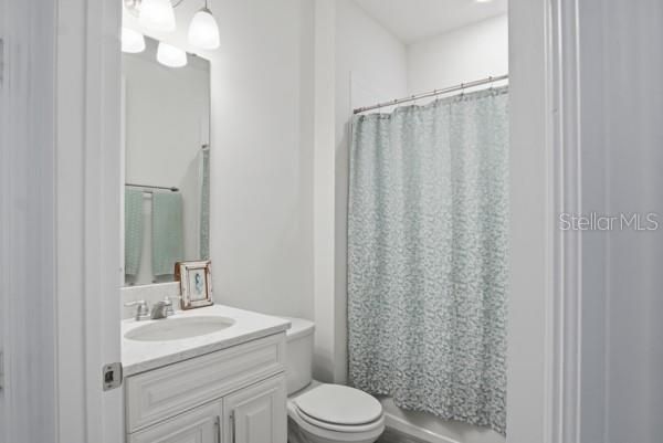 For Sale: $399,000 (3 beds, 2 baths, 1662 Square Feet)