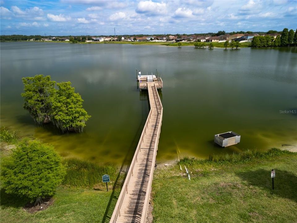 For Sale: $300,000 (3 beds, 2 baths, 1516 Square Feet)