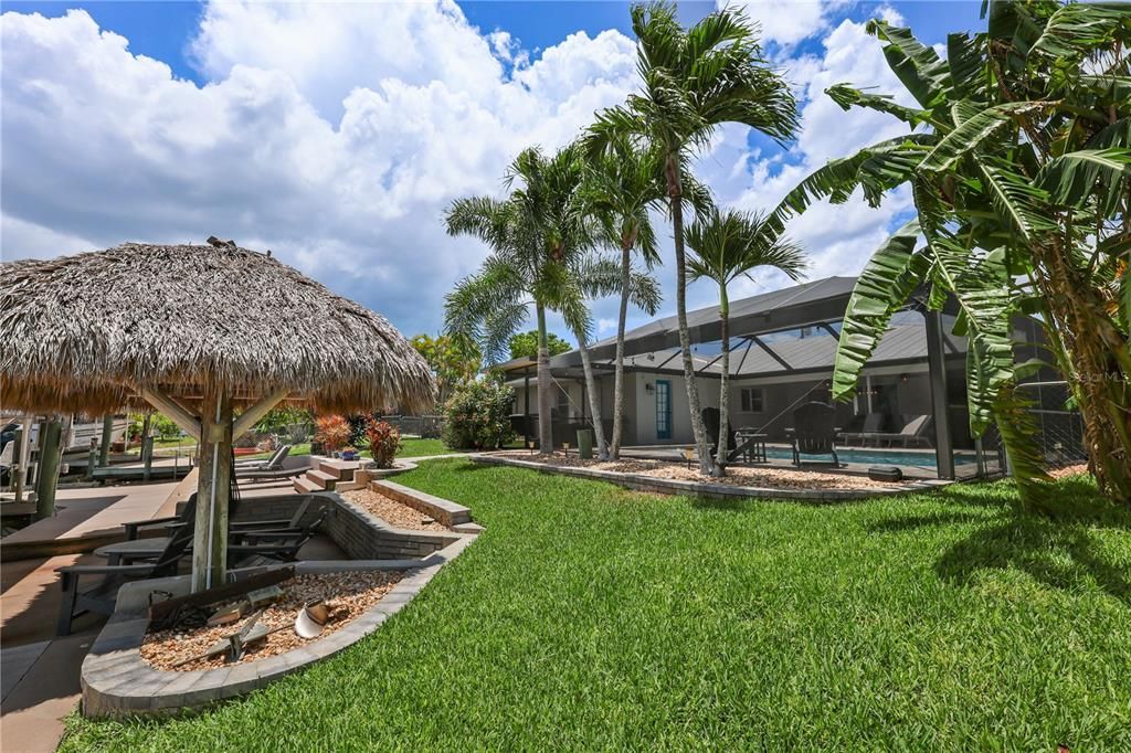For Sale: $875,000 (4 beds, 2 baths, 1983 Square Feet)