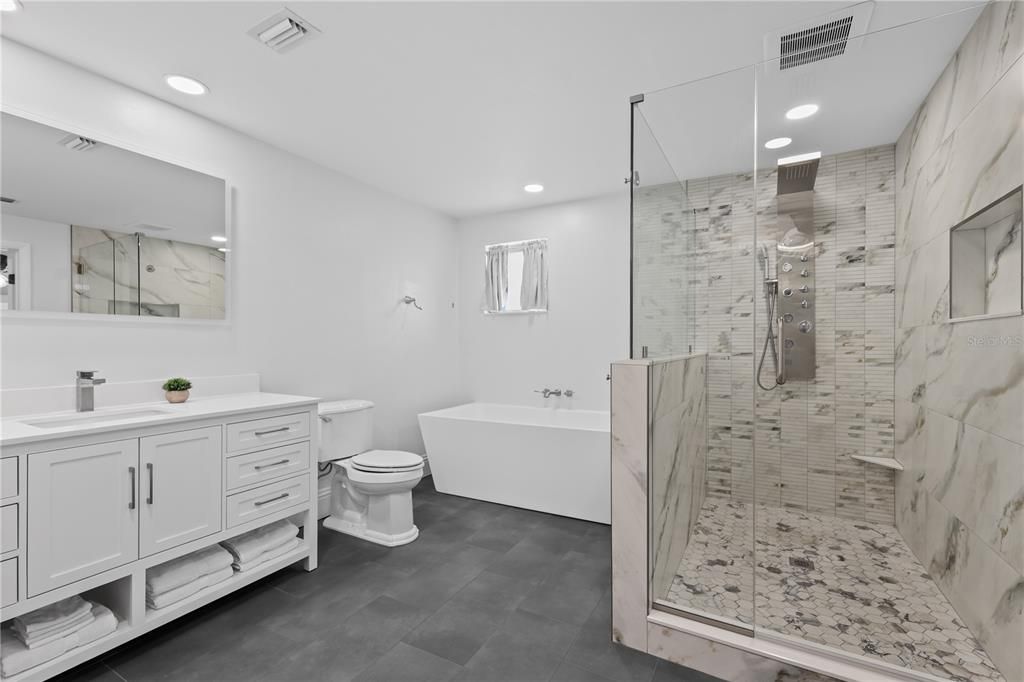For Sale: $875,000 (4 beds, 2 baths, 1983 Square Feet)
