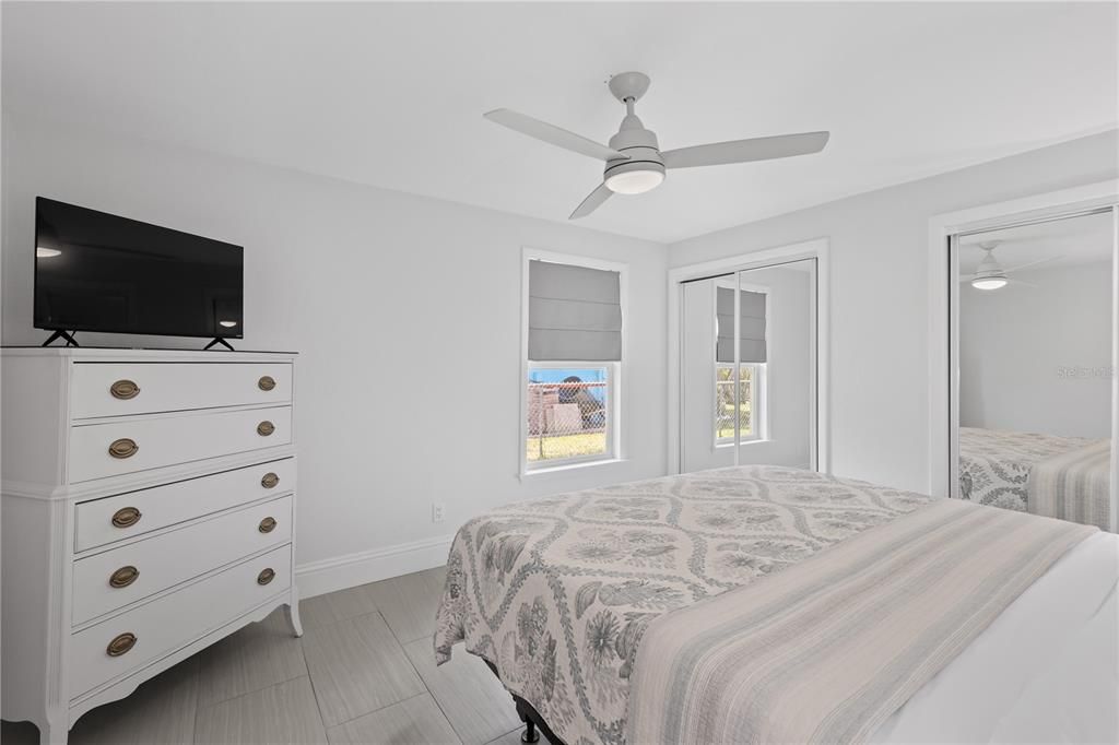 For Sale: $875,000 (4 beds, 2 baths, 1983 Square Feet)