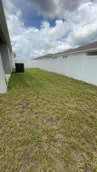 For Rent: $2,500 (4 beds, 3 baths, 2097 Square Feet)
