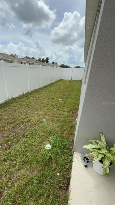 For Rent: $2,500 (4 beds, 3 baths, 2097 Square Feet)