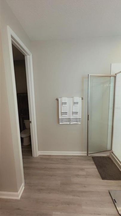 For Rent: $2,500 (4 beds, 3 baths, 2097 Square Feet)