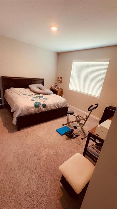 For Rent: $2,500 (4 beds, 3 baths, 2097 Square Feet)