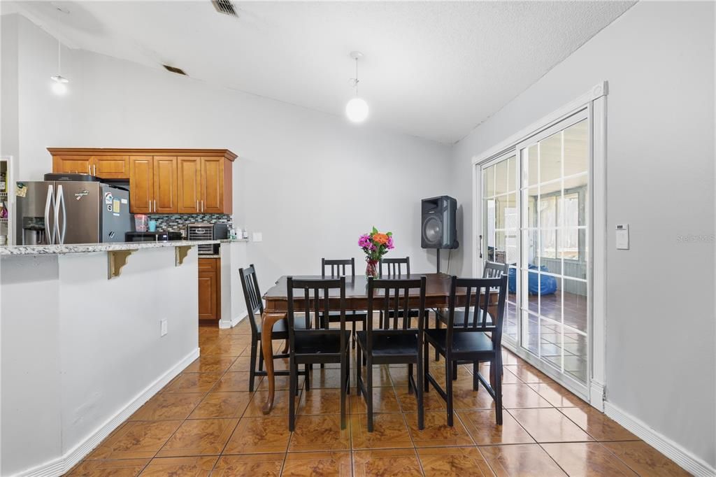 For Sale: $350,000 (4 beds, 2 baths, 2009 Square Feet)