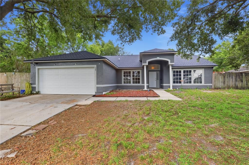 For Sale: $350,000 (4 beds, 2 baths, 2009 Square Feet)