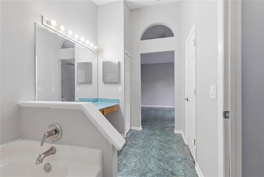 For Sale: $350,000 (4 beds, 2 baths, 2009 Square Feet)