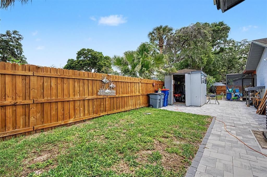 For Sale: $380,000 (2 beds, 2 baths, 1691 Square Feet)