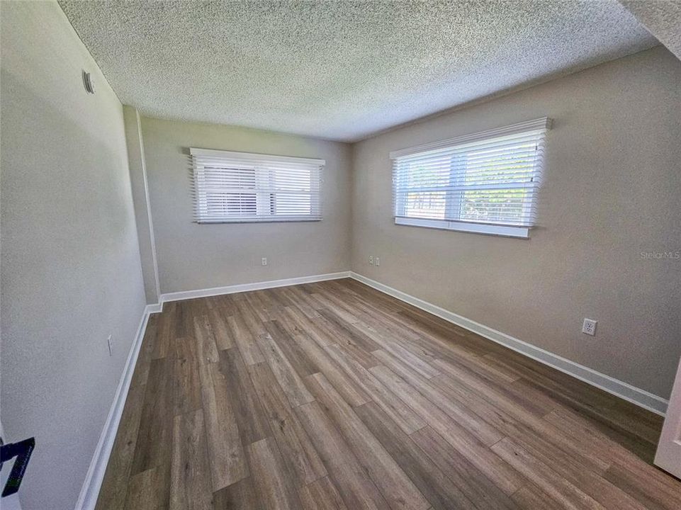 En Renta: $2,800 (3 camas, 2 baños, 1700 Pies cuadrados)