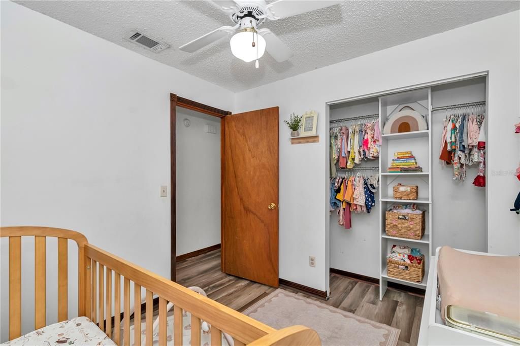 For Sale: $209,900 (3 beds, 1 baths, 1152 Square Feet)