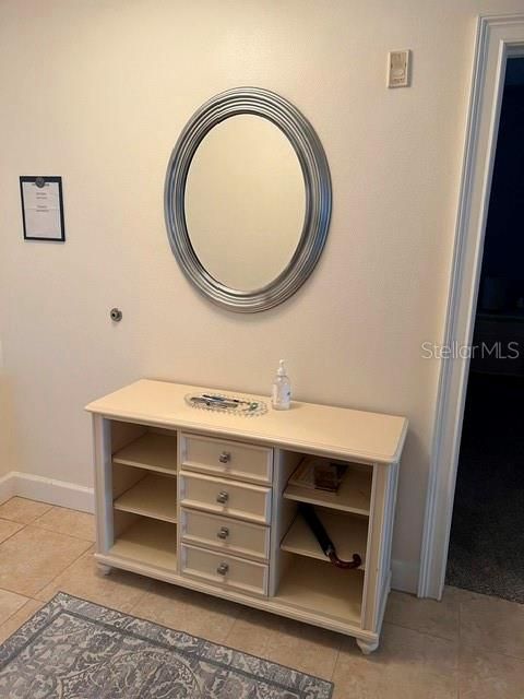 For Rent: $3,450 (2 beds, 2 baths, 1570 Square Feet)