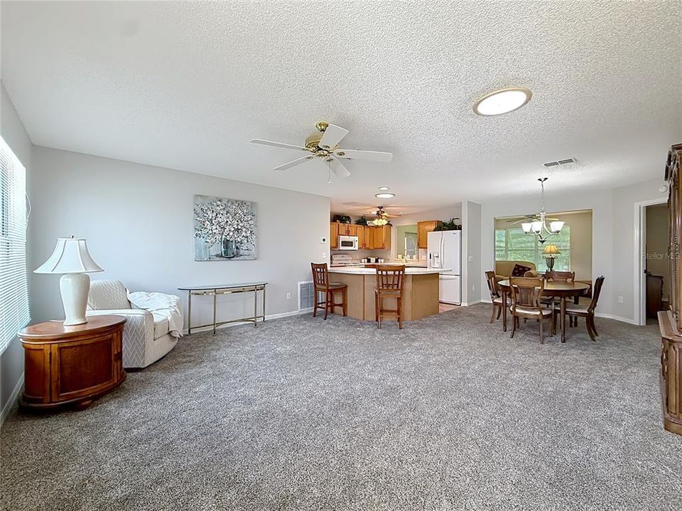 : $315,000 (2 beds, 2 baths, 1388 Square Feet)
