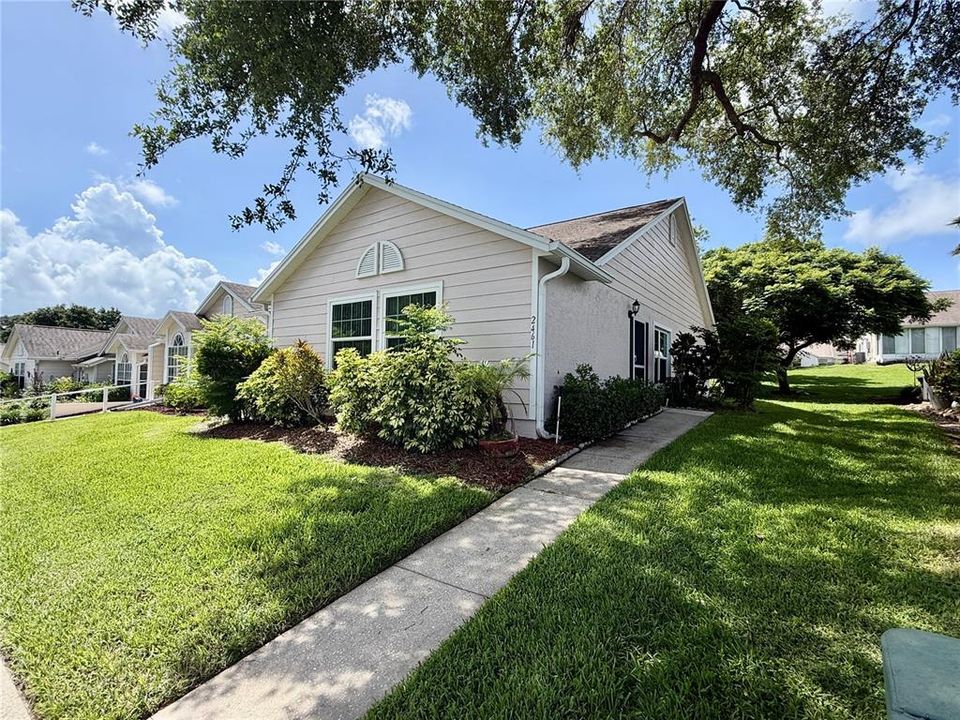 For Sale: $330,000 (3 beds, 2 baths, 1410 Square Feet)