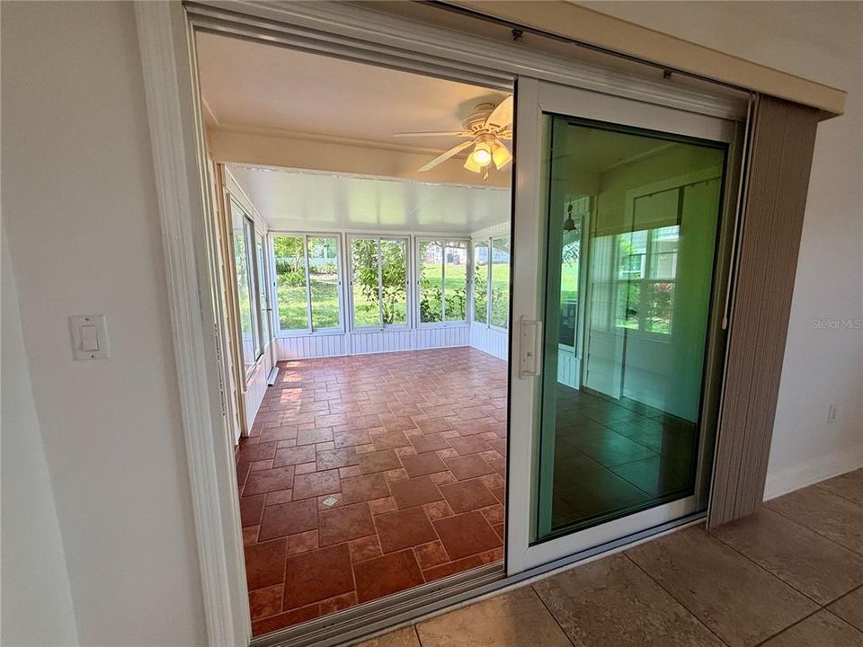 For Sale: $330,000 (3 beds, 2 baths, 1410 Square Feet)