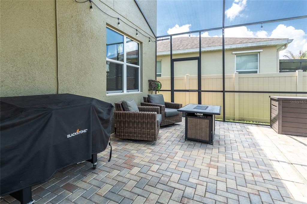 For Sale: $675,000 (5 beds, 2 baths, 3092 Square Feet)
