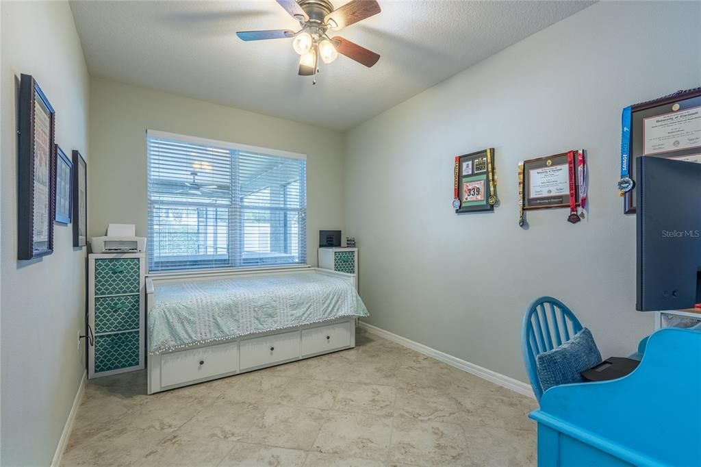 For Sale: $675,000 (5 beds, 2 baths, 3092 Square Feet)
